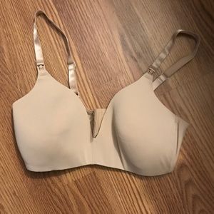 Motherhood 36 d nursing bra